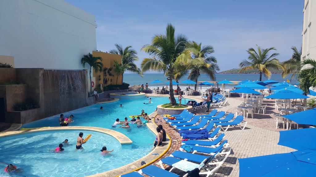 מזטלן Las Flores Beach Resort מראה חיצוני תמונה
