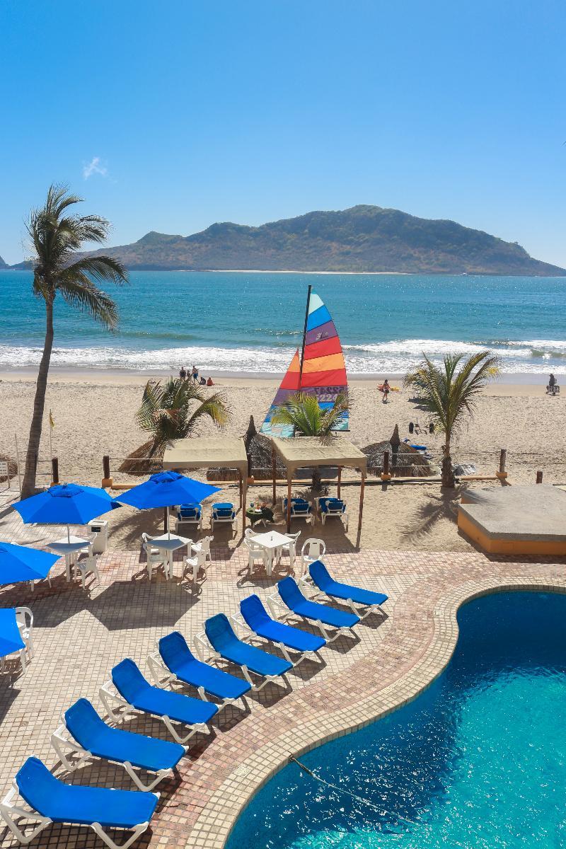 מזטלן Las Flores Beach Resort מראה חיצוני תמונה